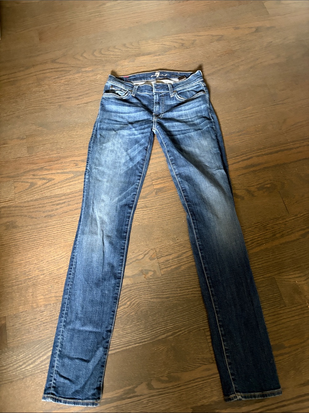 7 For All Mankind Skinny Jeans in Distressed Blue Wash